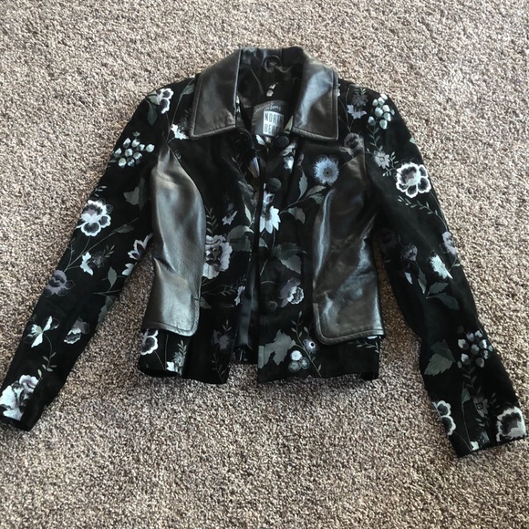 Michael Hoban Jackets & Blazers - 🖤Michael Hoban north beach jacket!🖤